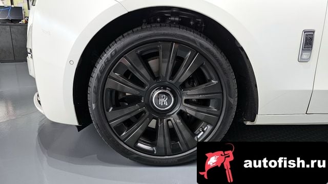 Rolls-Royce Ghost Ghost 2nd Generation 2021 года - вид 5