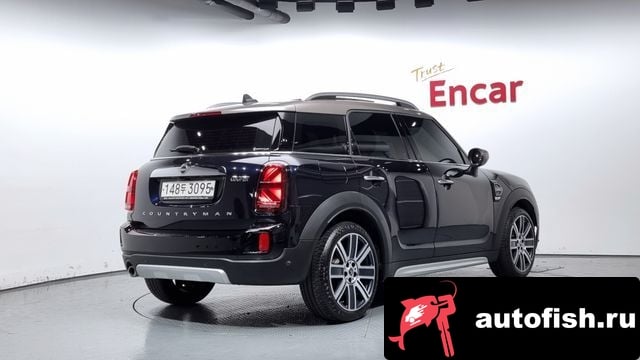 Mini Countryman Cooper Country Man 2020 года - вид 2