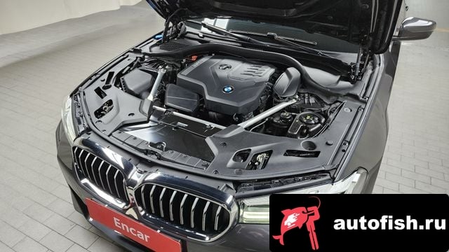 BMW 5-Series 5 Series (G30) 2023 года - вид 6