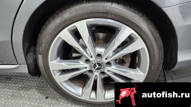 Mercedes-Benz C-Class C-Class W205 2018 года - вид 5