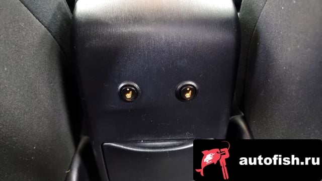 Toyota Prius Prius V 2015 года - вид 19