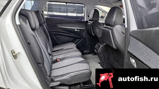 Peugeot 5008 5008 second generation 2018 года - похожие автомобили