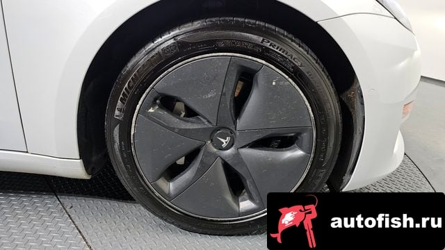 Tesla Model 3 Model 3 2020 года - вид 5