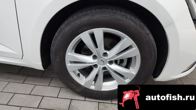 Renault Korea (Samsung) SM6 SM6 2020 года - вид 5