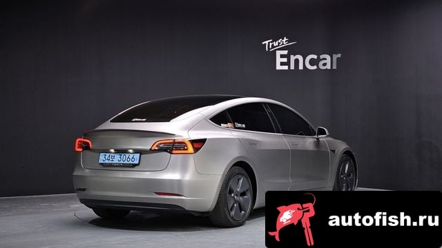 Tesla Model 3 Model 3 2020 года - вид 2