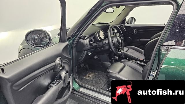 Mini Cooper Cooper 2018 года - похожие автомобили