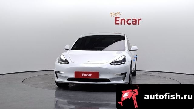 Tesla Model 3 Model 3 2020 года - вид 3