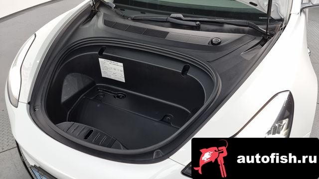 Tesla Model 3 Model 3 2020 года - вид 6