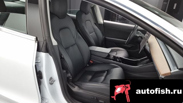 Tesla Model 3 Model 3 2020 года - похожие автомобили