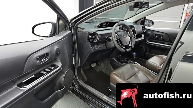 Toyota Prius Prius C 2018 года - вид 10