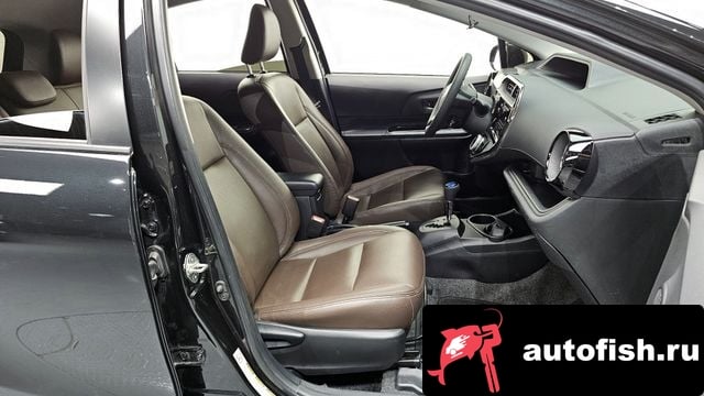 Toyota Prius Prius C 2018 года - вид 11