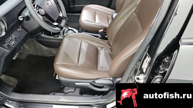 Toyota Prius Prius C 2018 года - вид 18