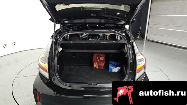 Toyota Prius Prius C 2018 года - вид 20