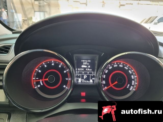 KG Mobility (Ssangyong) TIBOLI Tivoli Armor 2019 года - похожие автомобили