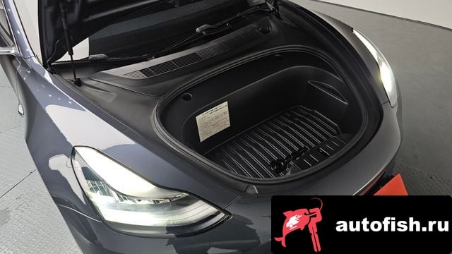 Tesla Model 3 Model 3 2020 года - вид 6