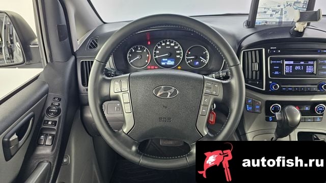 Hyundai Starex The New Grand Starex 2018 года - похожие автомобили