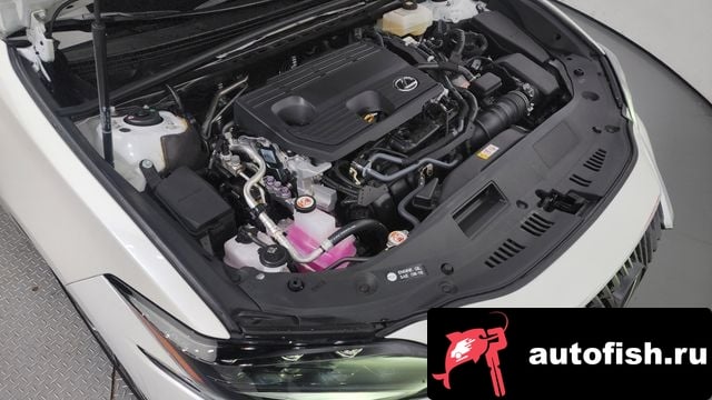 Lexus ES ES300h 7th generation 2024 года - вид 6