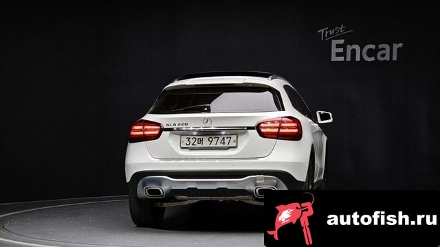 Mercedes-Benz GLA-Class GLA-Class X156 2019 года - вид 4
