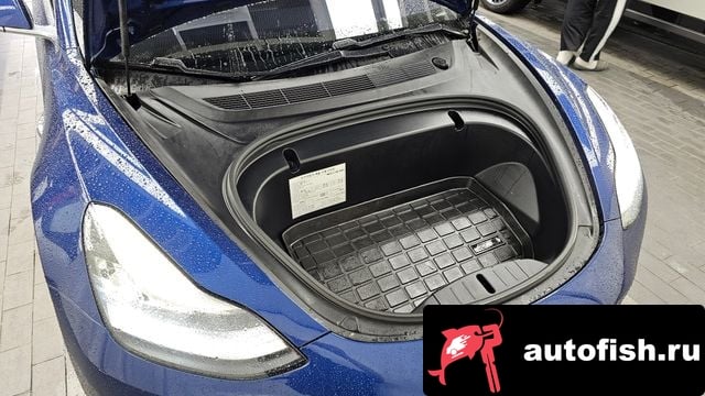 Tesla Model 3 Model 3 2020 года - вид 6