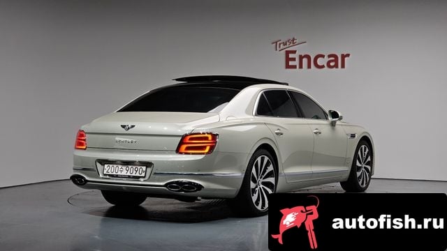 Bentley Flying Spur Flying Spur 3rd Generation 2024 года - вид 2