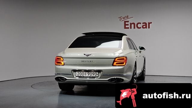 Bentley Flying Spur Flying Spur 3rd Generation 2024 года - вид 4
