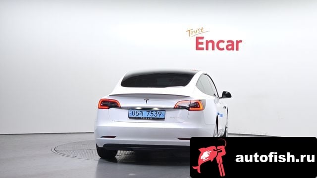 Tesla Model 3 Model 3 2021 года - вид 4