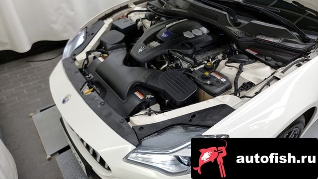 Maserati Quattroporte Quattroporte 2018 года - вид 6