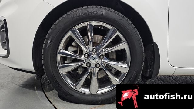 Kia Carnival The New Carnival 2019 года - похожие автомобили