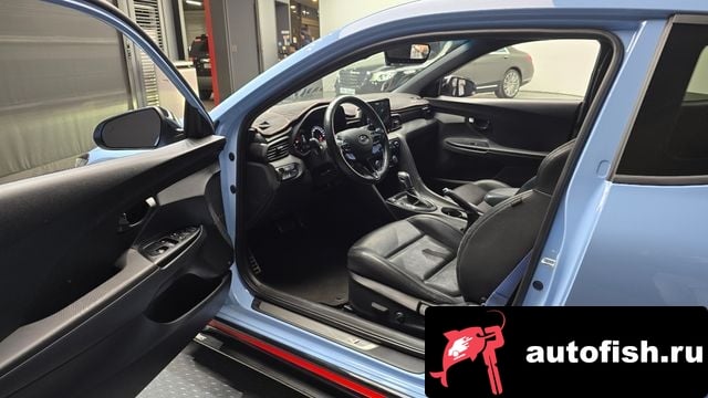Hyundai Veloster Veloster (JS) 2020 года - похожие автомобили
