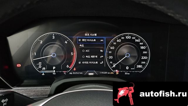 Volkswagen Touareg Tuareg 3rd generation 2020 года - похожие автомобили