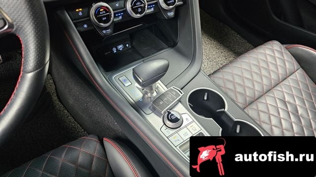 Genesis G70 G70 2018 года - похожие автомобили