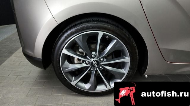 Hyundai Veloster Veloster (JS) 2018 года - похожие автомобили