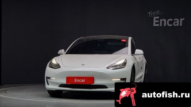 Tesla Model 3 Model 3 2020 года - вид 3