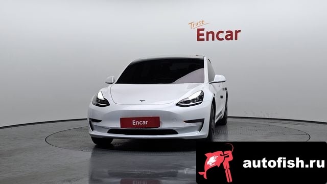 Tesla Model 3 Model 3 2020 года - вид 3