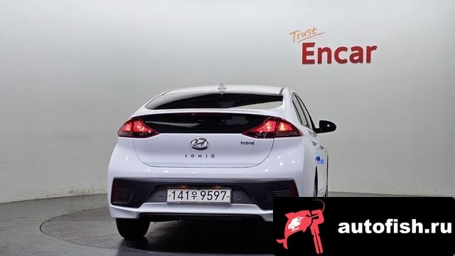 Hyundai Ioniq The New Ionic Hybrid 2019 года - вид 4
