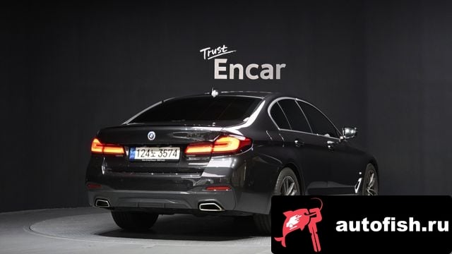 BMW 5-Series 5 Series (G30) 2023 года - вид 2