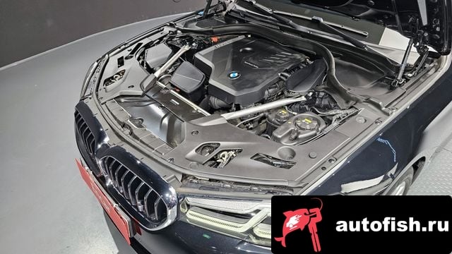 BMW 5-Series 5 Series (G30) 2021 года - вид 6
