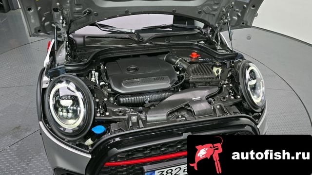 Mini Cooper Cooper S 2023 года - вид 6