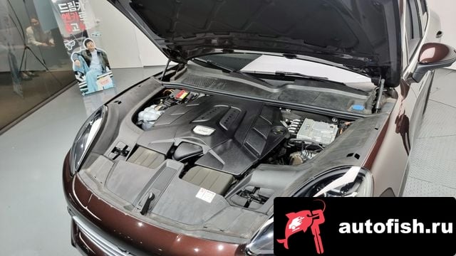 Porsche Cayenne Cayenne (PO536) 2020 года - вид 6