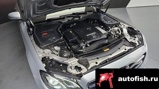 Mercedes-Benz E-Class E-Class W213 2020 года - похожие автомобили