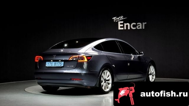 Tesla Model 3 Model 3 2020 года - вид 2