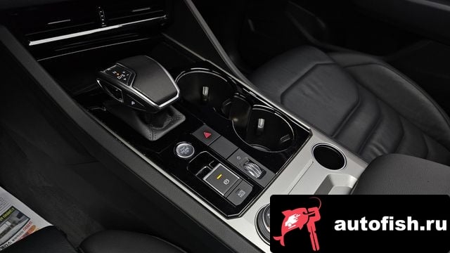 Volkswagen Touareg Tuareg 3rd generation 2020 года - похожие автомобили