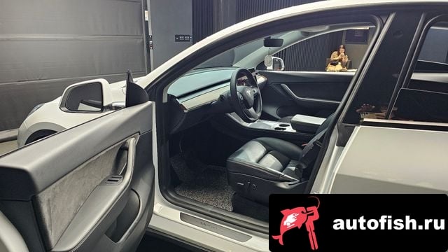 Tesla Model Y Model Y 2022 года - похожие автомобили