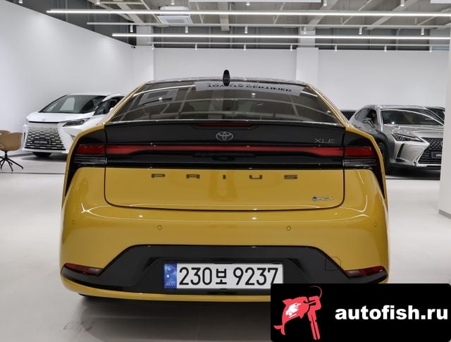 Toyota Prius Prius 5th Generation 2024 года - вид 4