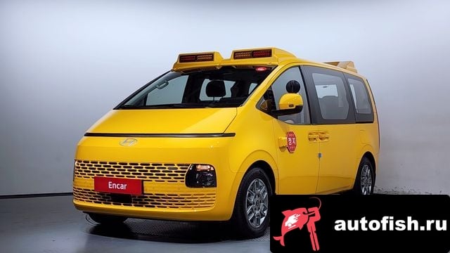 Hyundai Staria Staria 2024 года - похожие автомобили