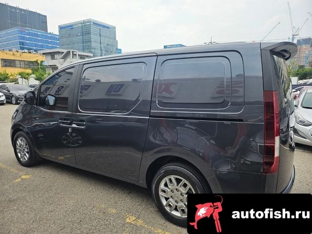 Hyundai Staria Staria 2021 года - вид 3