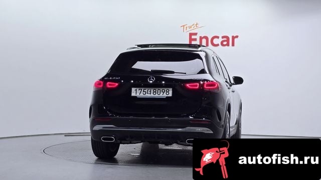 Mercedes-Benz GLA-Class GLA - Class H247 2023 года - вид 4