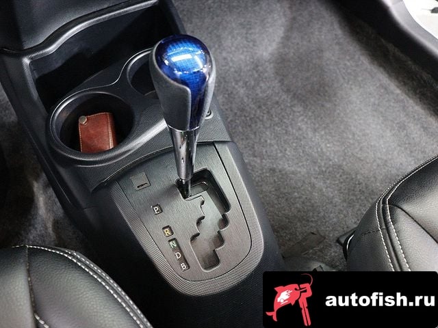 Toyota Prius Prius C 2018 года - вид 9