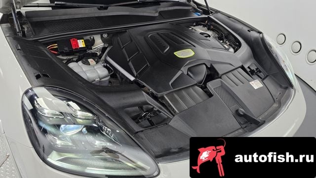 Porsche Cayenne Cayenne (PO536) 2020 года - вид 6