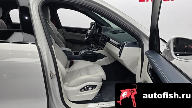 Porsche Cayenne Cayenne (PO536) 2020 года - похожие автомобили